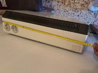 Acumulador de calor eléctrico blanco y negro
