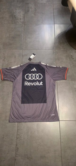 Camiseta Audi F1 Talla M Nueva a estrenar