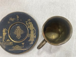 Taza y Platillo Egipcio Latón Patinado