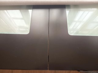 Mesa extensible madera y cristal marrón wengue