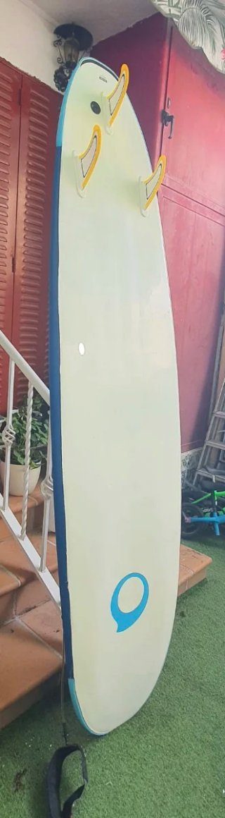 Tabla de surf azul para principiantes