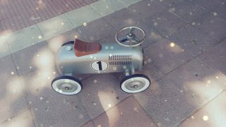Coche correpasillos metal vintage