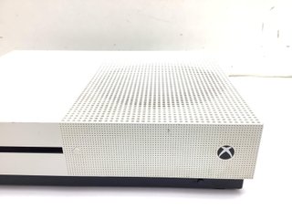 E695940-0 MICROSOFT XBOX ONE S 1TB