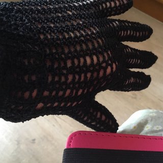 Guantes antiguos de encaje