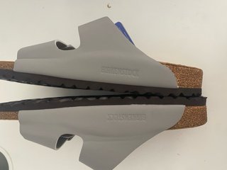 Chanclas Birkenstock Grises