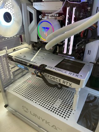 Gigabyte RTX 4060 AERO OC 8GB 3Ventiladores