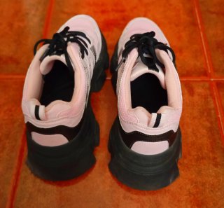 Zapatillas marca Bershka