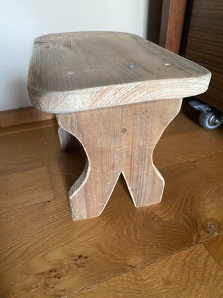 Sgabello in legno grezzo (SG02)