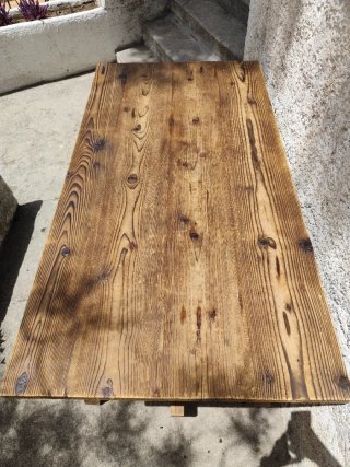 Conjunto mesa + 4 sillas rústicas de pino macizo