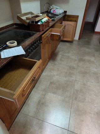 Mueble de cocina madera y metal, para desmontar