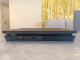 PS4 Slim 1TB + Mando Nero v13.52