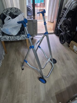 Silla ruedas,silla baño, andadores geriatria
