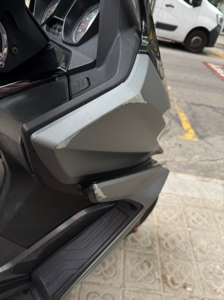 Kymco Superdink 125 gris