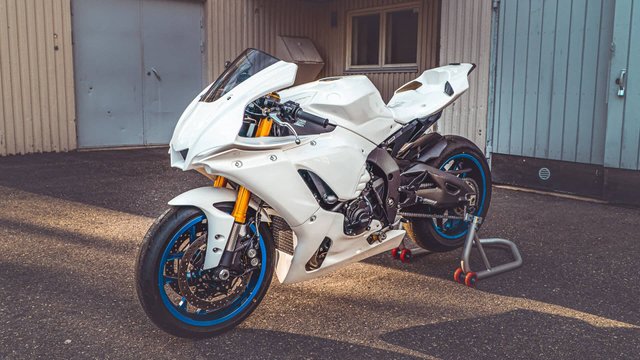 Carenado circuito Yamaha R1 R1M blanco