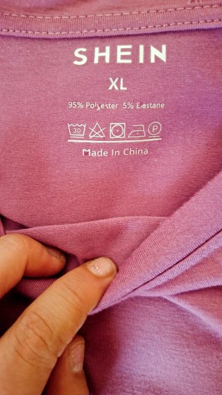 T-shirt viola