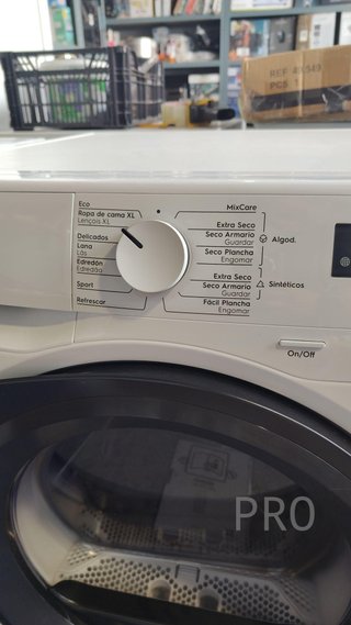 Secadora con Bomba de calor EDI618A5BO, Seca 8 Kg