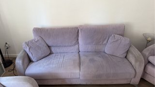 Sofá de tela morado