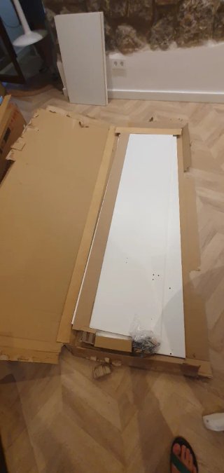 Montaje de armario nuevo en Barcelona