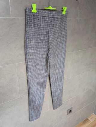Pantalón Zara Gris Cuadros