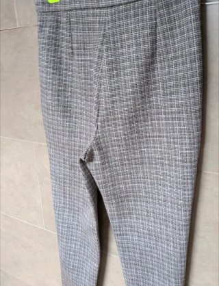 Pantalón Zara Gris Cuadros