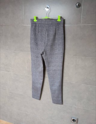 Pantalón Zara Gris Cuadros