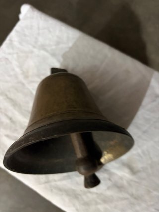 Campana antica in ottone
