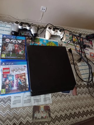PS4 Slim 500GB Nero