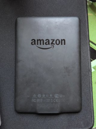 Kindle Paperwhite 6a gen wifi + funda regalo