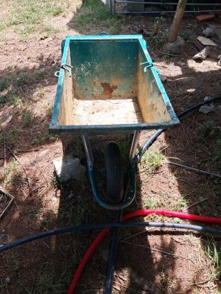Carretilla de obra basculante