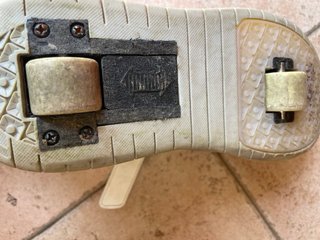 Scarpe da ginnastica con ruote bianche e argento