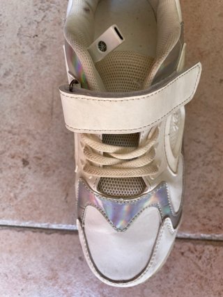 Scarpe da ginnastica con ruote bianche e argento