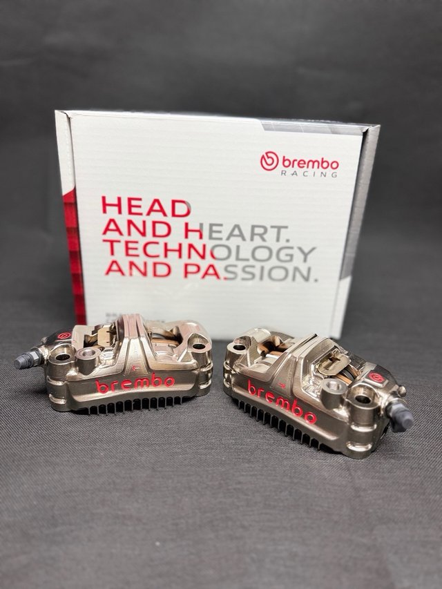 Pinzas Brembo GP4MS 108mm Motos Japonesas