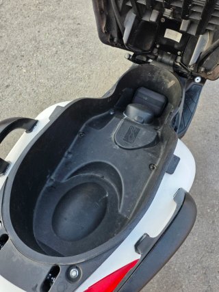 Yamaha XMAX 125cc swap 250cc