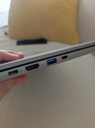 Portátil 16" 512GB PARA ESTRENAR