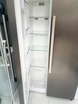 Nevera americana marca Beko combi 6 mess garantia