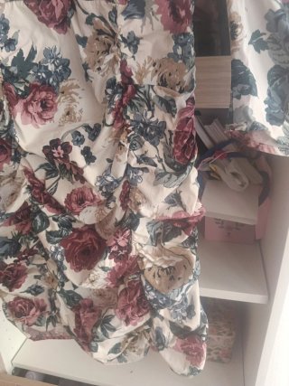 Vestido Stradivarius floral talla L