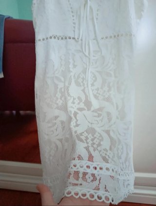 Abito in pizzo bianco