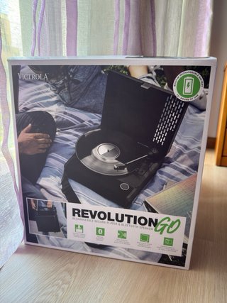 Toca-discos Victrola Revolution Go Preto