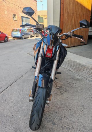 Zontes U125 Negra/Roja Moto Naked