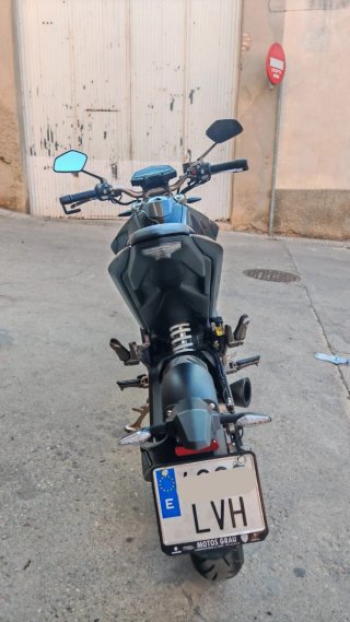 Zontes U125 Negra/Roja Moto Naked