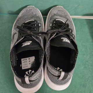 Nike Flex Experience RN 8 Uomo Nero Bianco Tg