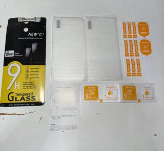 Carcasas anime iPhone 12-12 Pro + Cristal Templado
