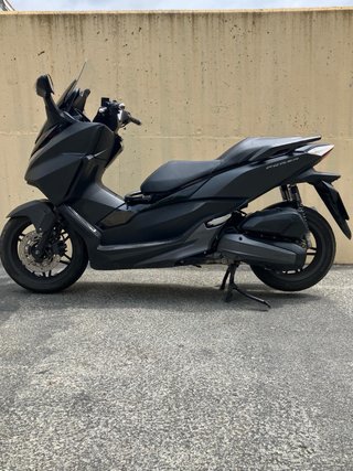 Honda Forza 125 Negra