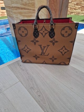 Louis Vuitton Onthego MM Marrón/Rojo