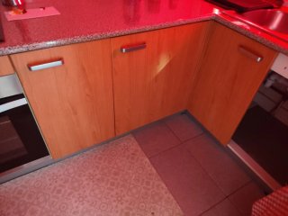 Muebles de cocina y encimera de madera