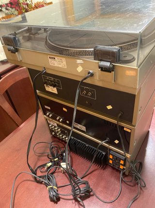 Equipo de sonido TEAC Plata