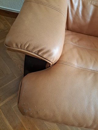 Sillón de piel Granfort marrón