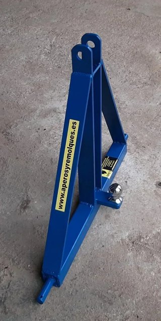 Bola remolque para tractor