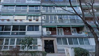 Piso en venta en Valdezarza en Madrid