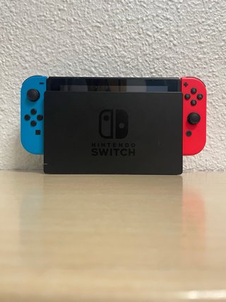 Nintendo Switch Azul y Rojo